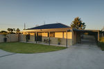 Unit 3 Outside - Self Contained Accommodation Mulwala